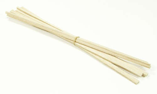 BNM - 1/8x3/16x36" Balsa Sticks (12) image