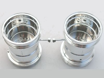 Tamiya - Clod Buster/Bullhead Chrome Rear Wheel Set image