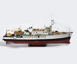 Billing - 1/45 Calypso Research Vessel Boat Kit image
