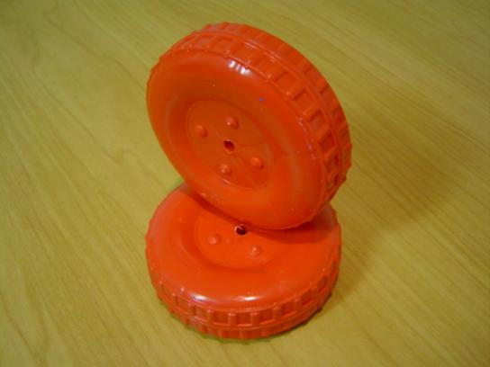 RCNZ - 80mm Plastic Wheel Red Pair image