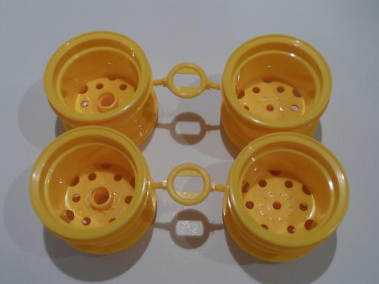 Tamiya - Blackfoot Yellow Wheel Set (4pcs) image