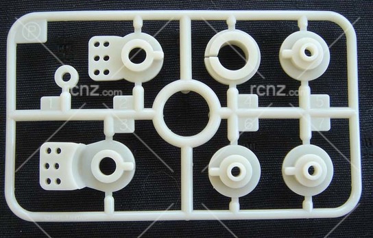Tamiya - P Parts Servo Saver Set image