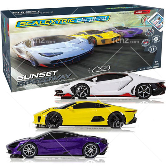 Scalextric - 1/32 Sunset Speedway ARC PRO Slot Car Set image